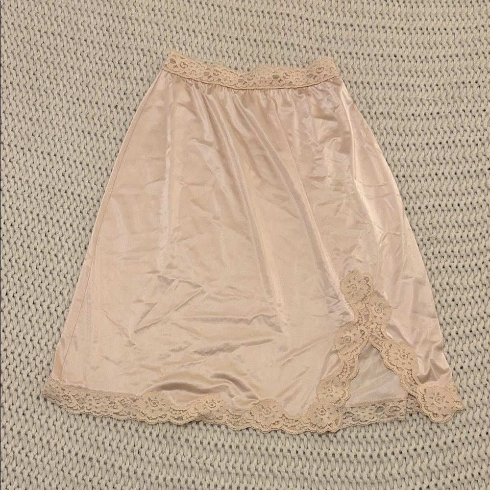 Vibtage Lace Trim Skirt